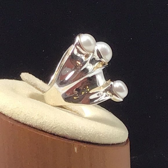 Sterling Silver White Pearl Ring Israel Designer Signed HG 7.2g Size 6 - Picture 3 of 11